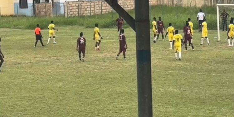 Watch the strange penalty referee Kwofie awarded Heart of Lions to escape relegation