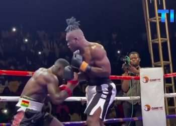Video: Freezy Macbones defeats Ibrahim Labaran in round 4 of ‘Power of the Fist’ bout