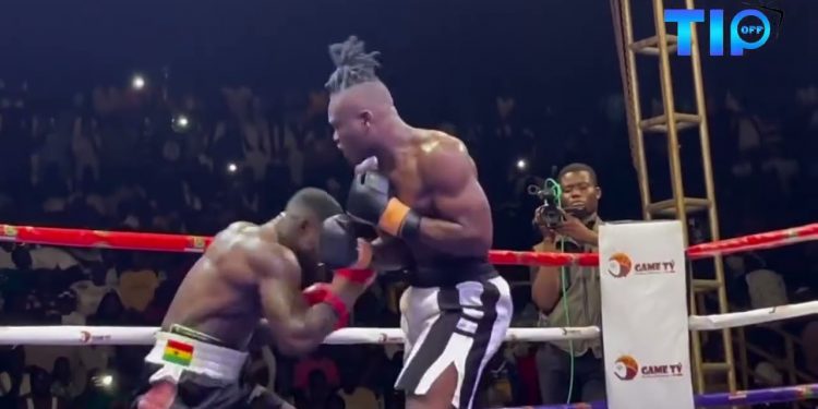 Video: Freezy Macbones defeats Ibrahim Labaran in round 4 of ‘Power of the Fist’ bout
