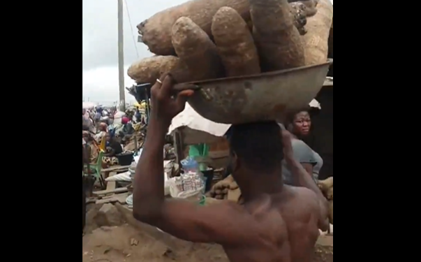 Thief forced to sell stolen goods at market