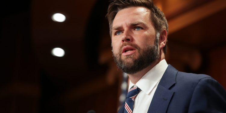 Trump’s choice of running mate raises fears in Ukraine and EU