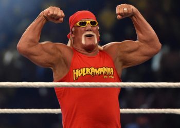 US wrestling legend Hulk Hogan dies aged 71