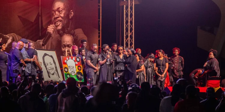 Thousands turn up for Daddy Lumba vigil