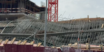 Building collapses at Roman Ridge; rescue efforts underway