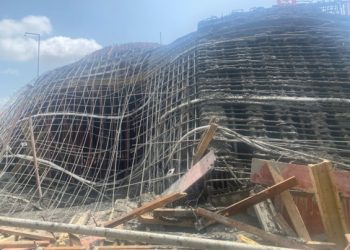 14 rescued after building collapse at Roman Ridge; victims in critical condition