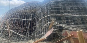 14 rescued after building collapse at Roman Ridge; victims in critical condition