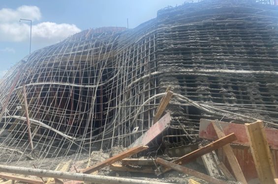 14 rescued after building collapse at Roman Ridge; victims in critical condition